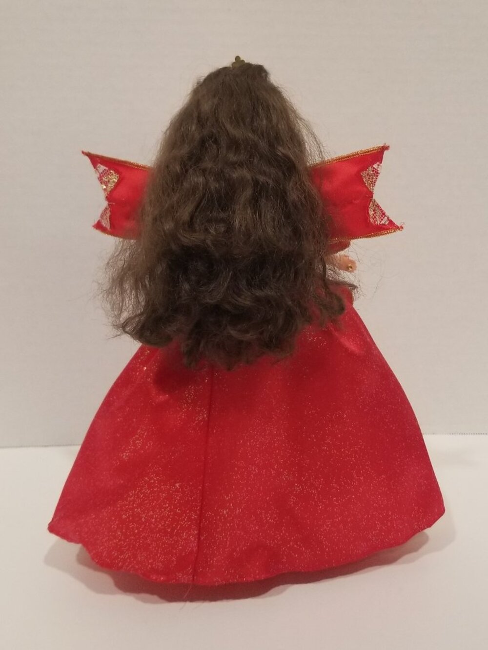 1997 Happy Holidays Barbie 10th Anniversary Doll, VGUC-EUC - Picture 3 of 12
